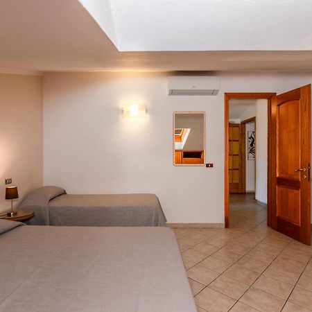 Hotel Eura Marina di Massa Ngoại thất bức ảnh