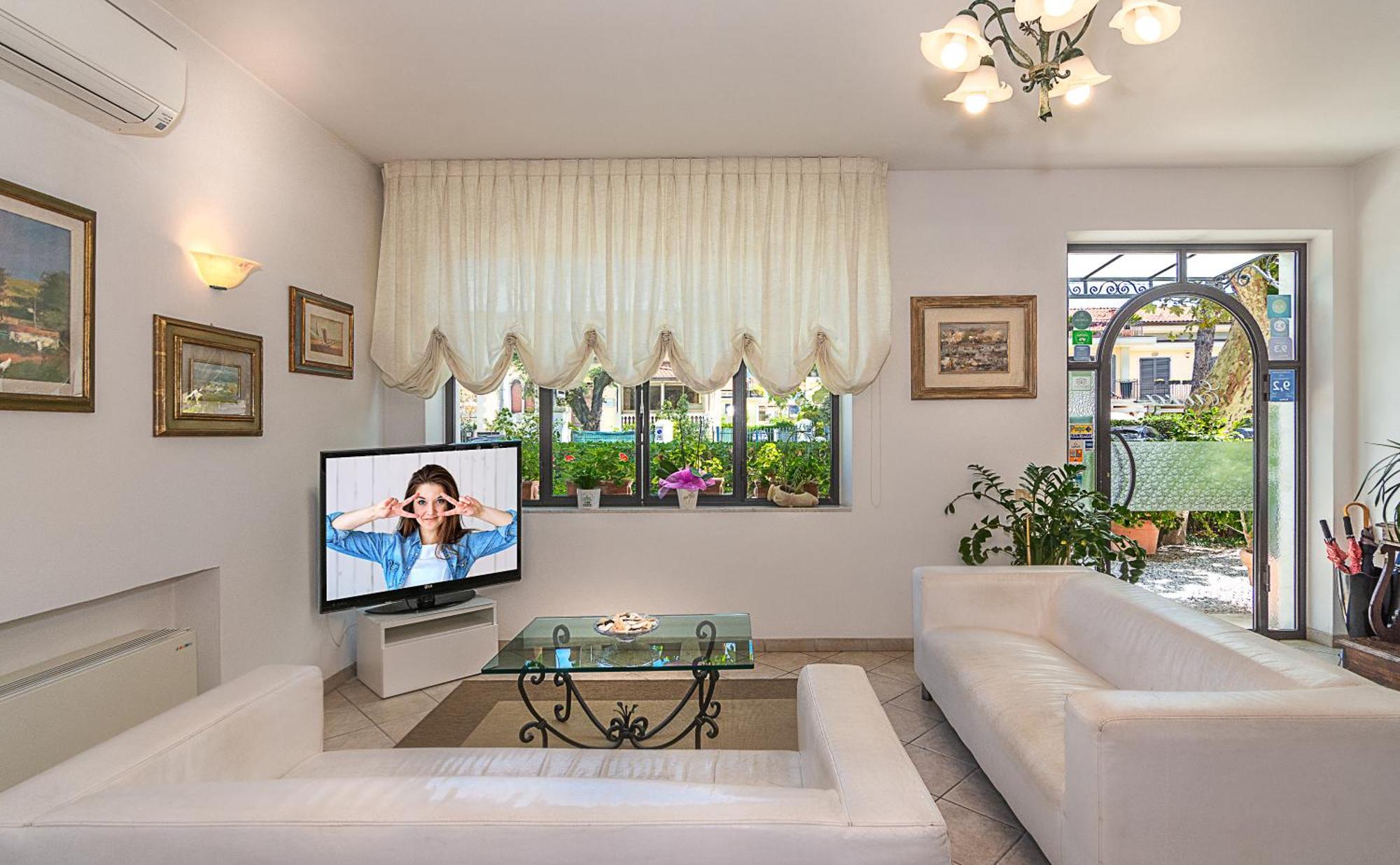 Hotel Eura Marina di Massa Ngoại thất bức ảnh