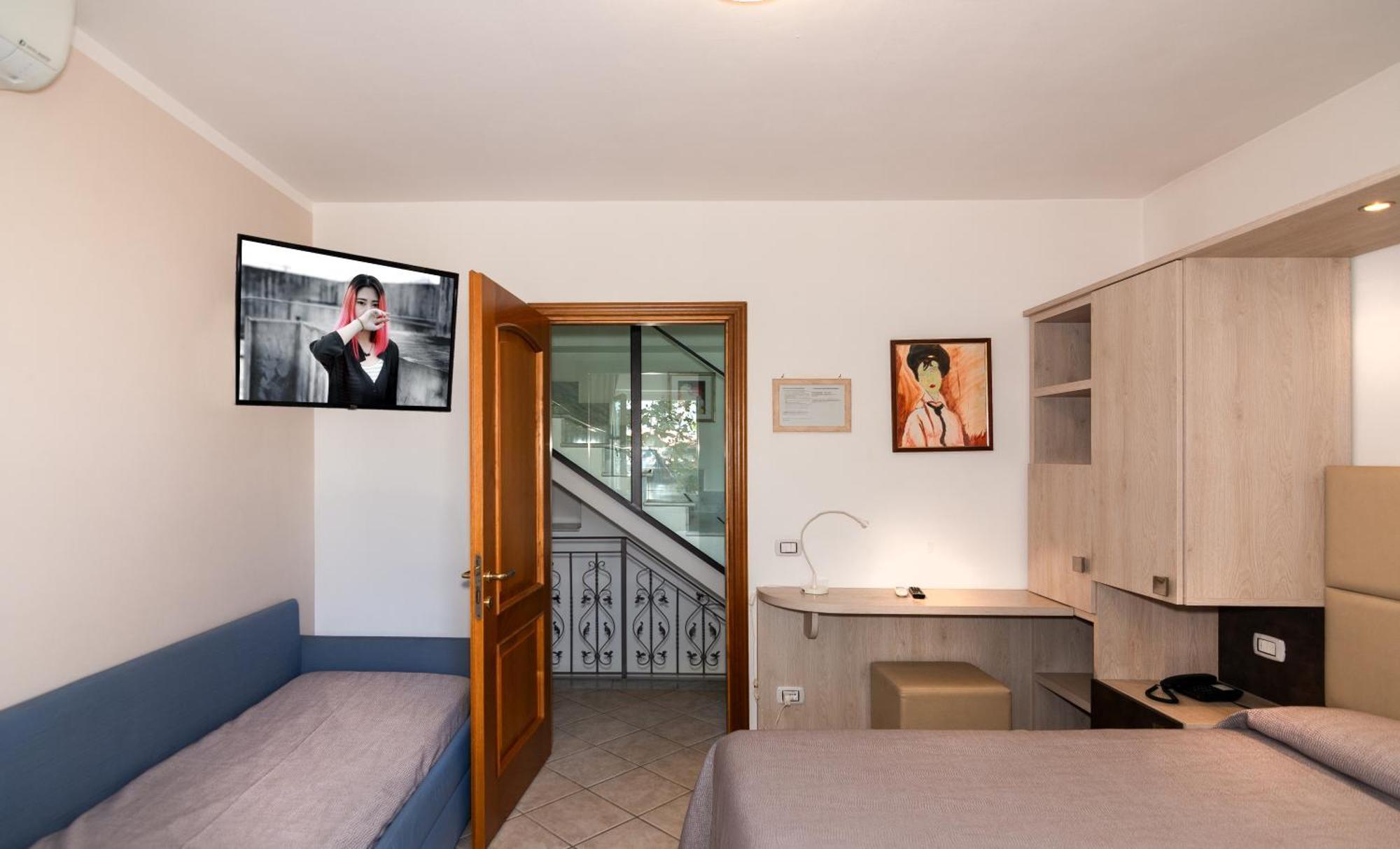 Hotel Eura Marina di Massa Ngoại thất bức ảnh