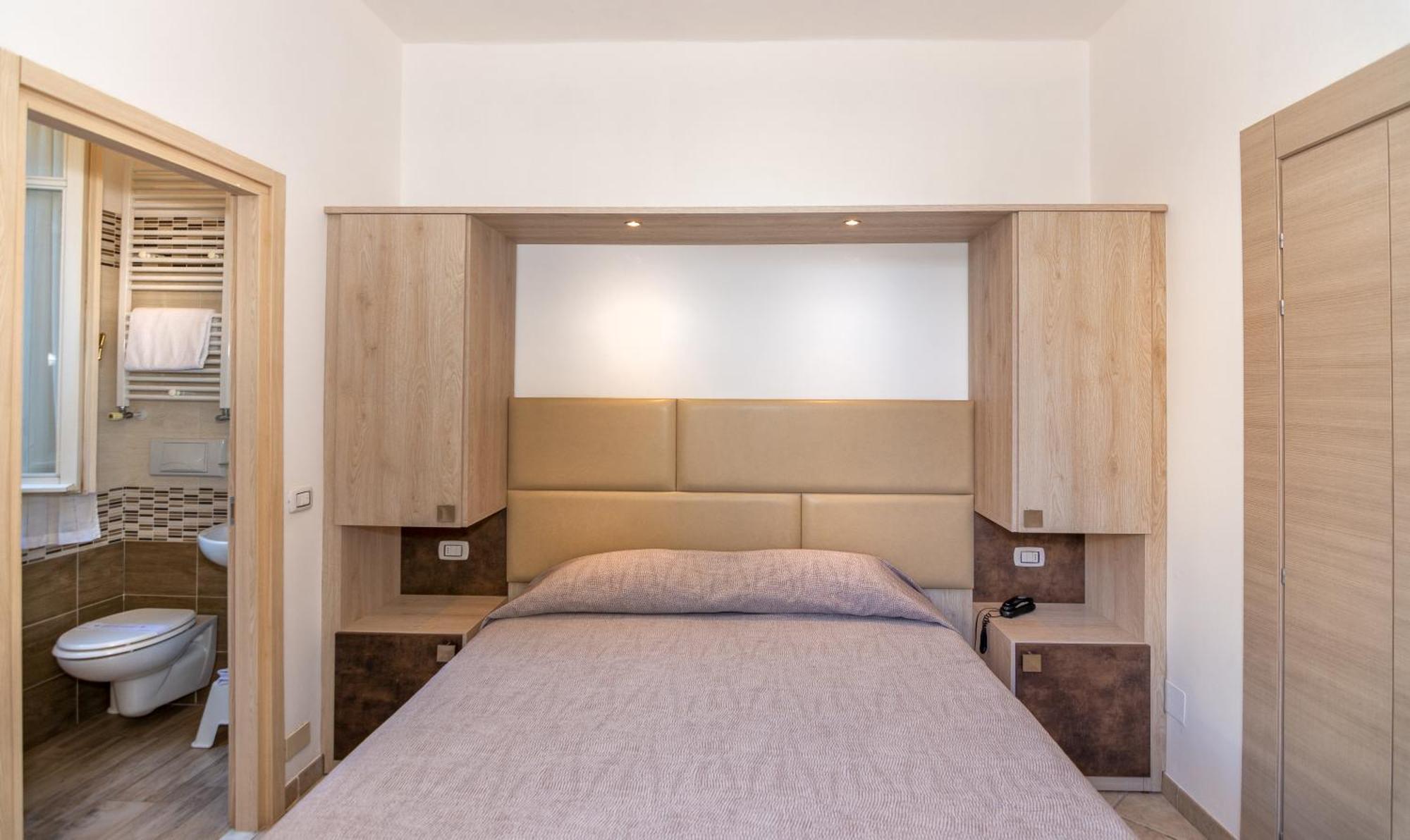 Hotel Eura Marina di Massa Ngoại thất bức ảnh